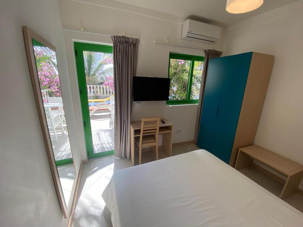Aparthotel Nhaterra 산타 마리아 외부 사진